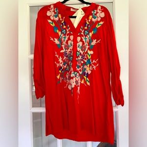Solitaire dress/tunic size: Large red floral
